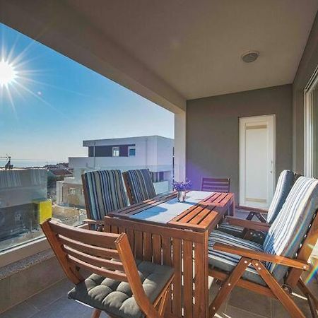 Blue Sky, Modern Sea View Apartment โนวาลยา ภายนอก รูปภาพ