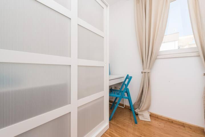 Blue Sky, Modern Sea View Apartment โนวาลยา ภายนอก รูปภาพ